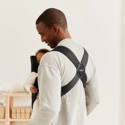 Porte-bébé Mini Noir Coton De BabyBjörn -Magasin De Produits Pour Bébés 01102885 7