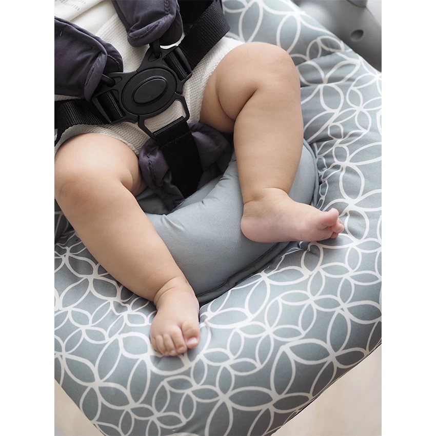 Beaba Transat Up & Down IV - Leaves 8 Beaba Transat Up & Down IV - Leaves – Image 6