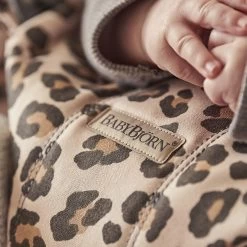 BabyBjörn Transat Bliss En Coton - Beige/Léopard 11 BabyBjörn Transat Bliss En Coton - Beige/Léopard -Magasin De Produits Pour Bébés PEVG52 NoColor 5 X